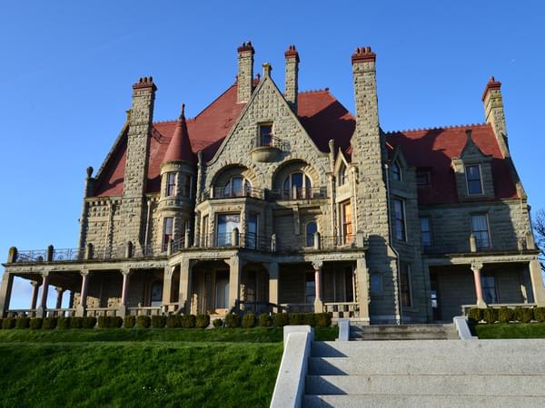 Hop-On Hop-Off Tour & Craigdarroch Castle